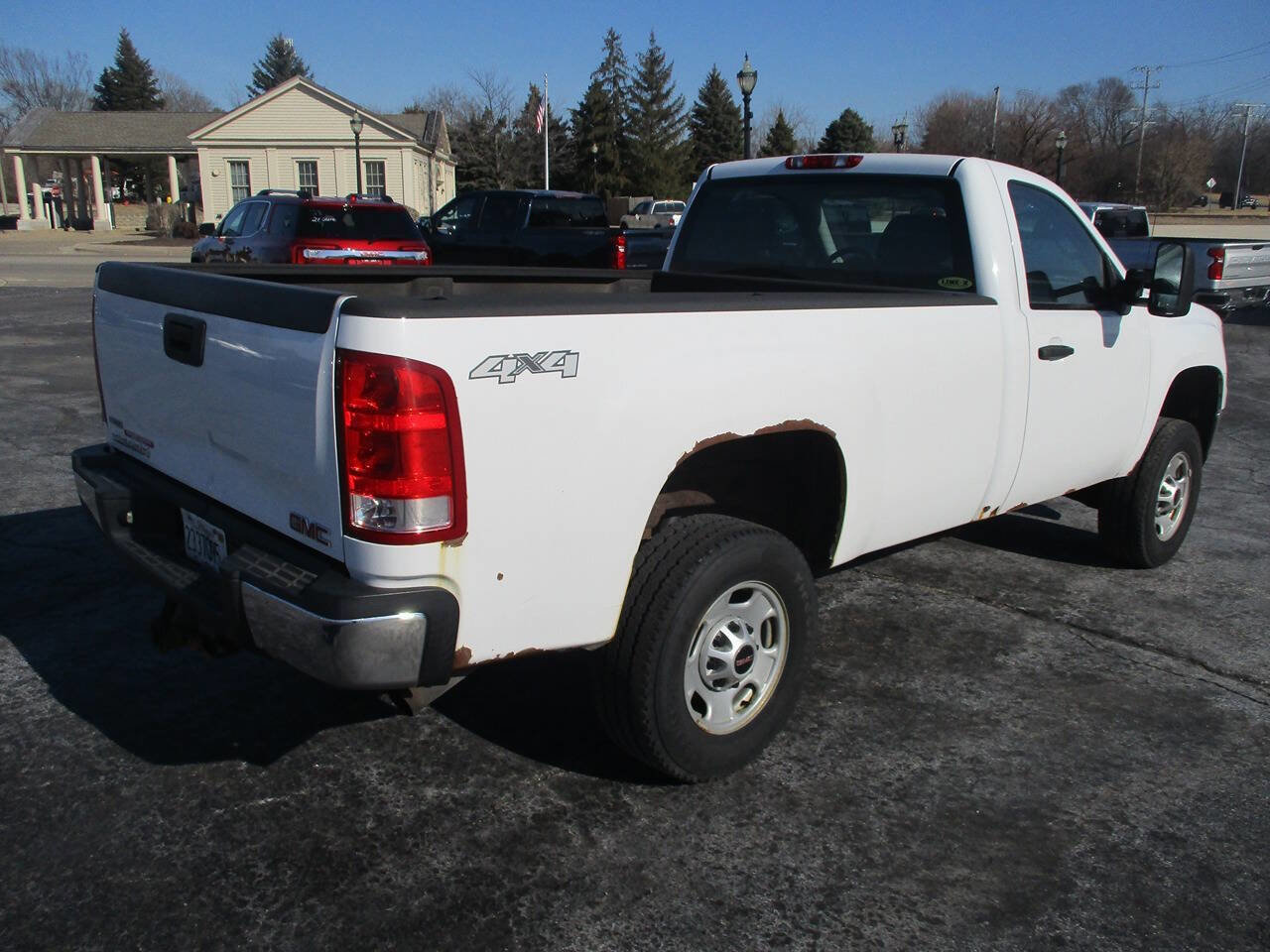 Used 2012 GMC Sierra 2500 W/T w/ Snow Plow Prep Package image 5