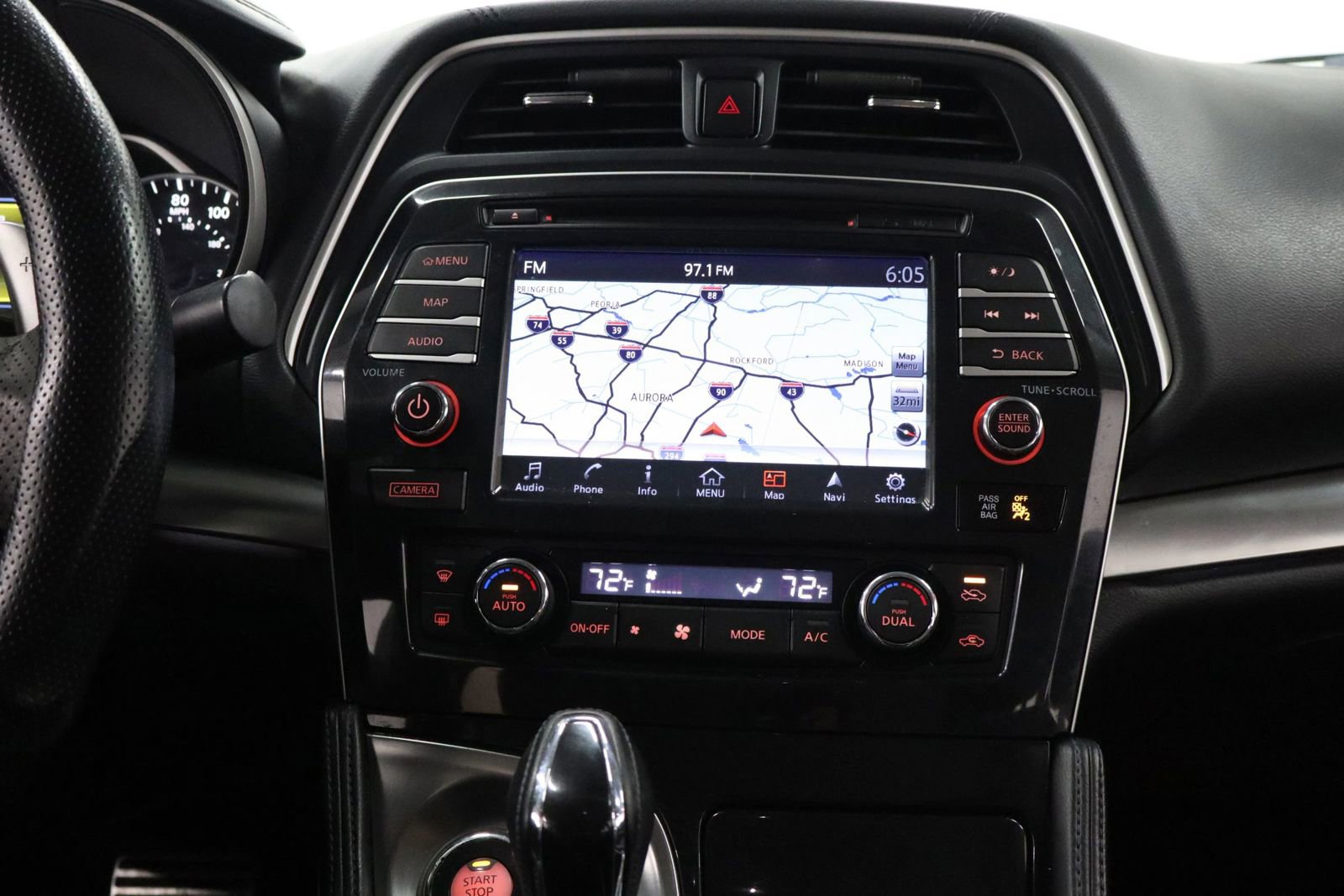 Used 2017 Nissan Maxima SR w/ Midnight Edition image 32