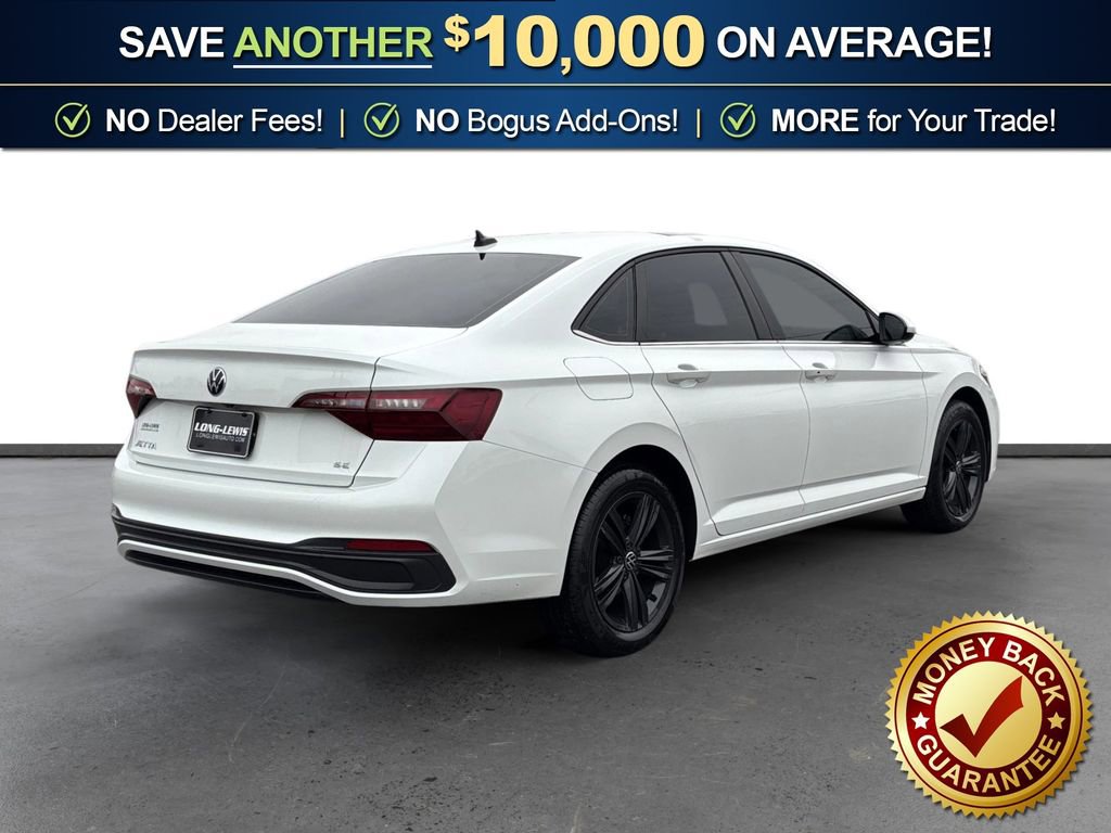 Used 2024 Volkswagen Jetta SE w/ Panoramic Sunroof Package image 7