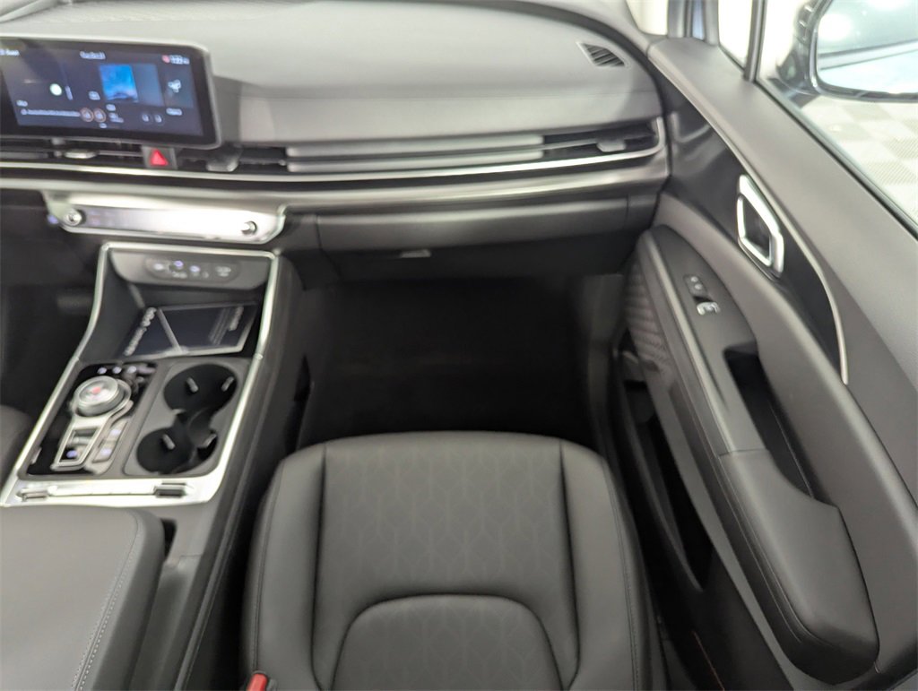 New 2026 Kia Carnival SX image 16