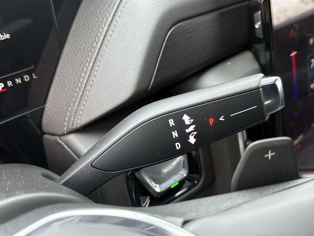 New 2026 GMC Yukon XL Denali w/ Denali Reserve Package image 22