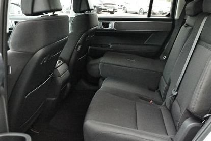 New 2026 Hyundai Santa Fe SE AWD/4WD image 9
