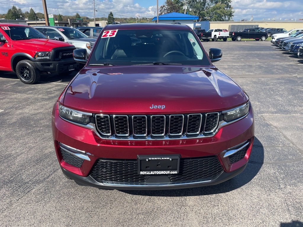 Used 2023 Jeep Grand Cherokee Limited image 15