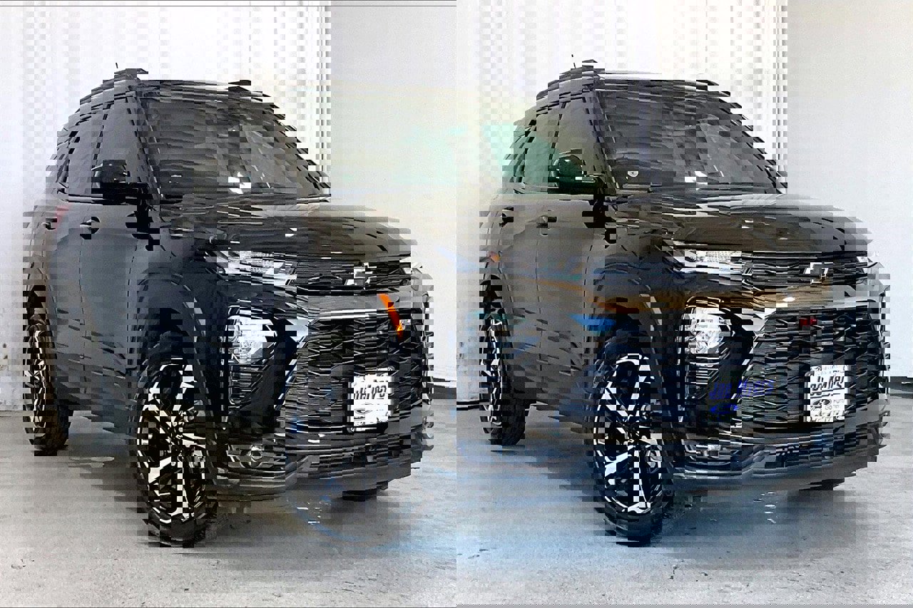 Used 2023 Chevrolet TrailBlazer RS w/ Convenience Package