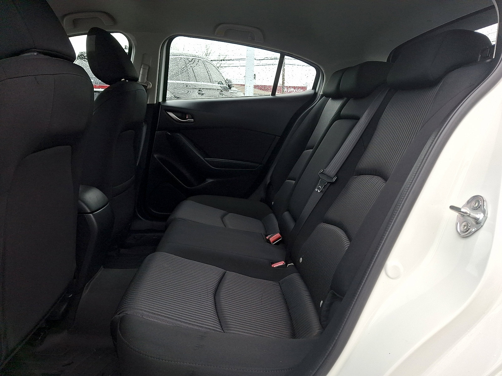 Used 2015 MAZDA MAZDA3 i Touring image 12