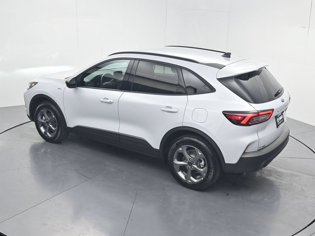 Used 2025 Ford Escape ST-Line AWD/4WD image 58
