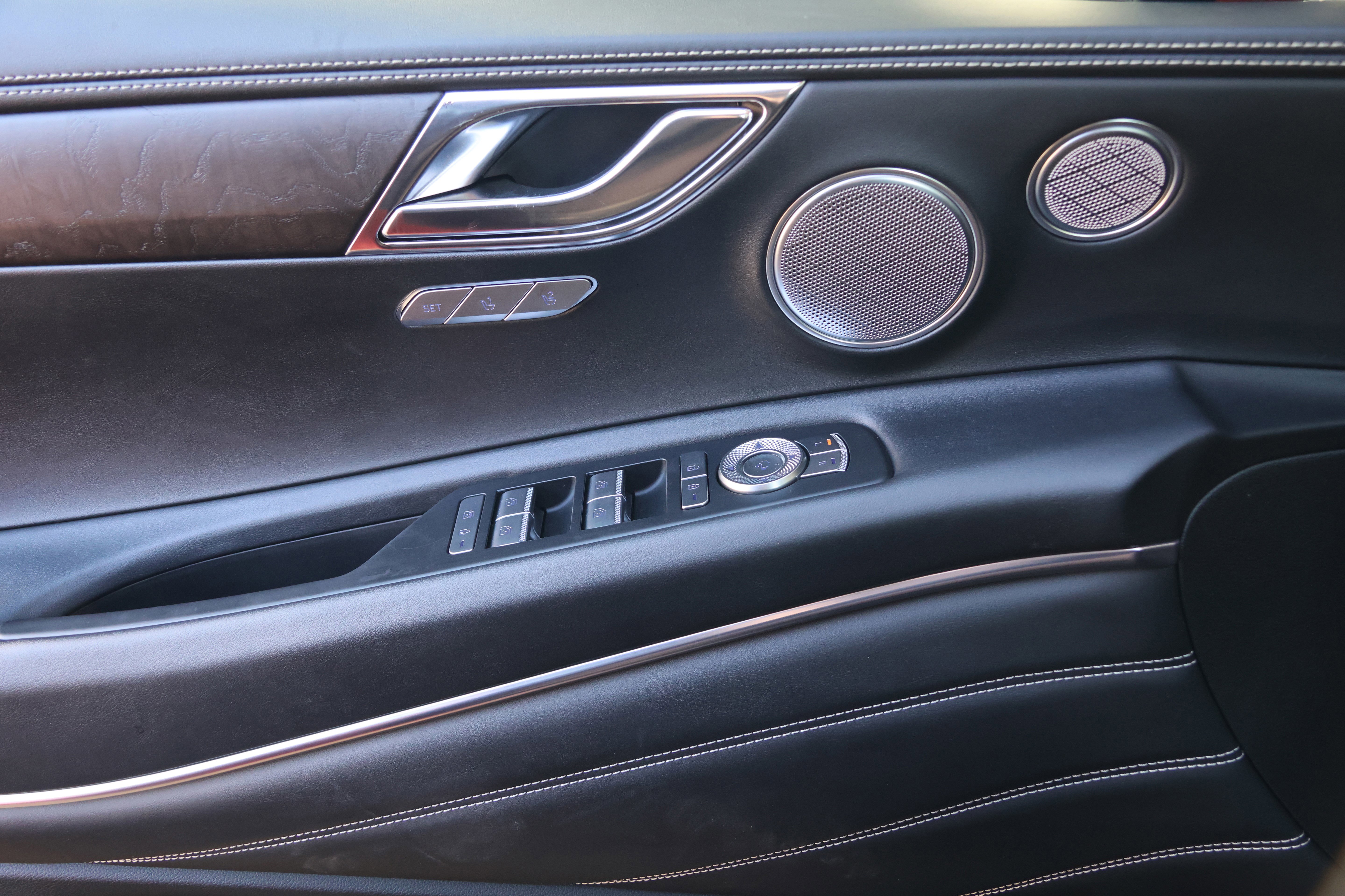 Used 2024 Genesis GV80 3.5T Prestige Signature image 12