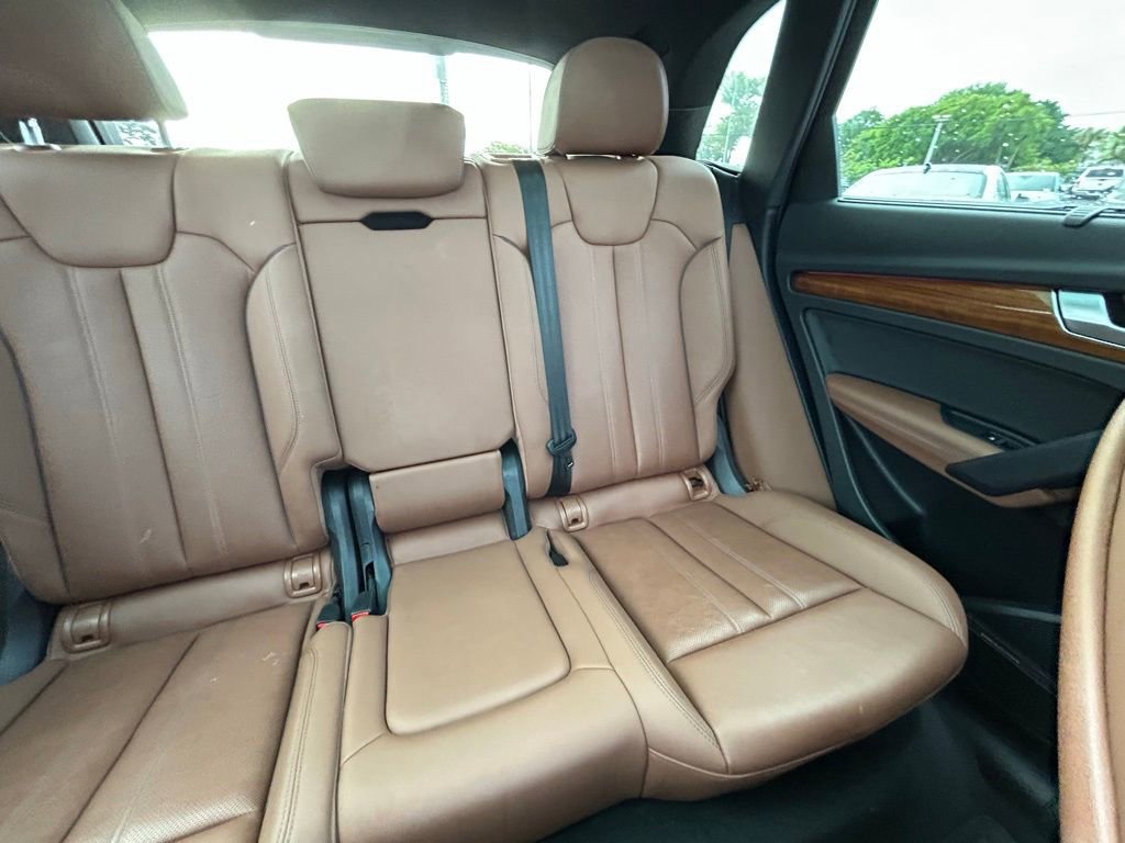 Used 2022 Audi Q5 2.0T Prestige image 14