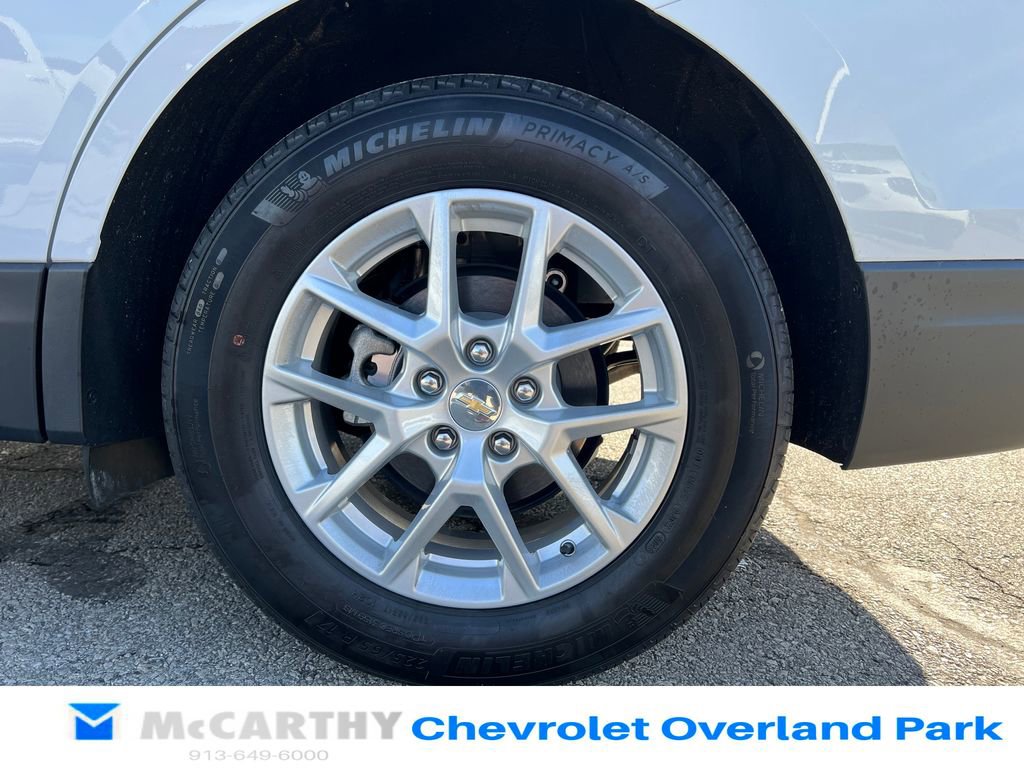 Used 2024 Chevrolet Equinox LS image 9
