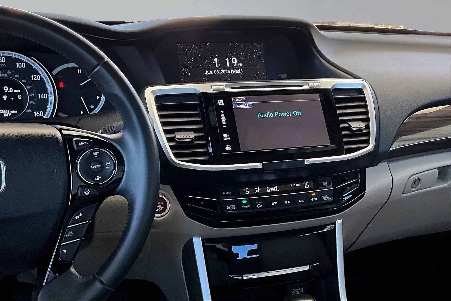 Used 2016 Honda Accord EX-L image 9