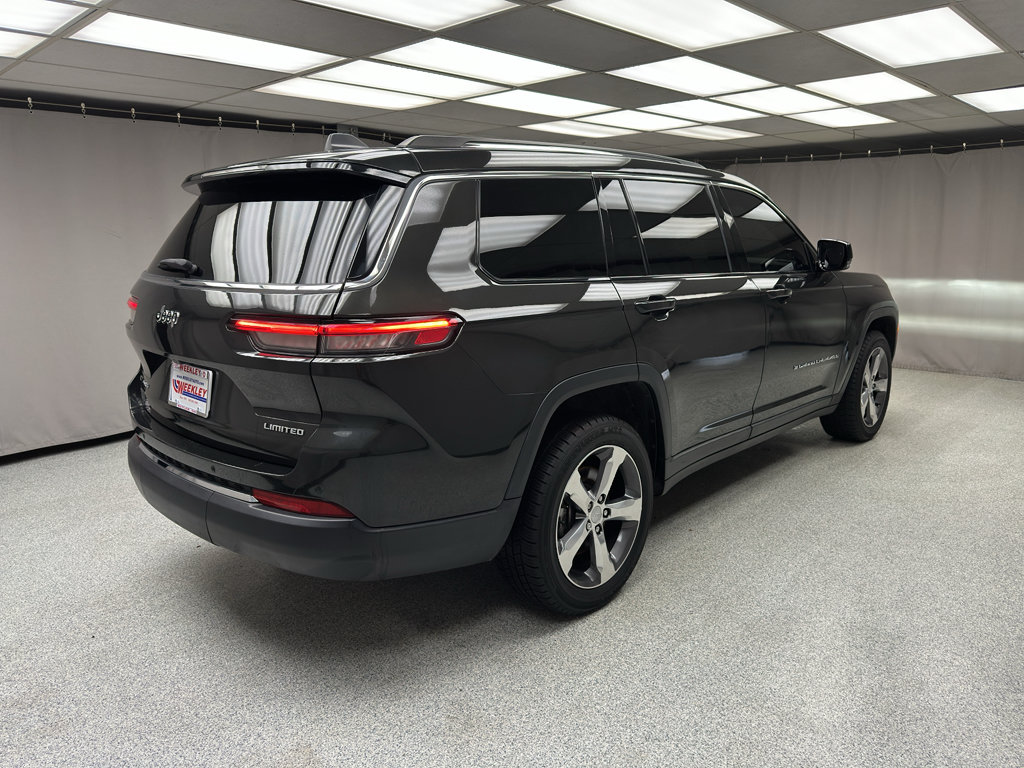 Used 2022 Jeep Grand Cherokee L Limited AWD/4WD image 12