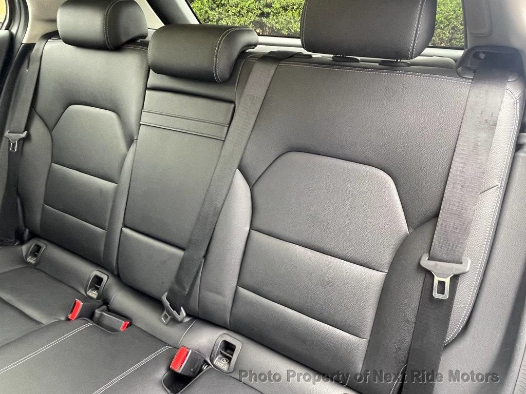 Used 2015 Mercedes-Benz GLA 250 image 13