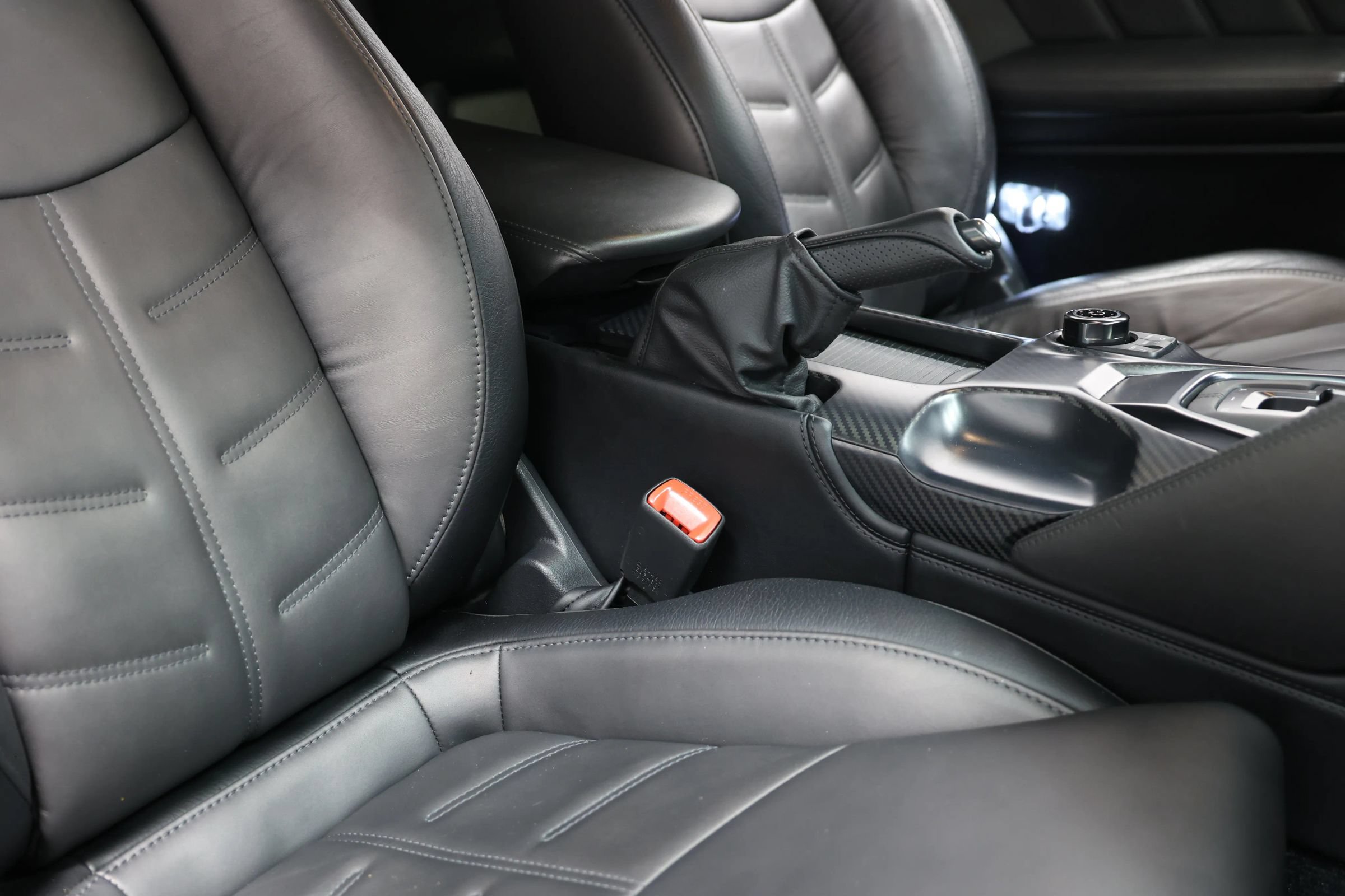 Used 2019 Nissan GT-R Premium w/ Premium Interior Package AWD/4WD image 83