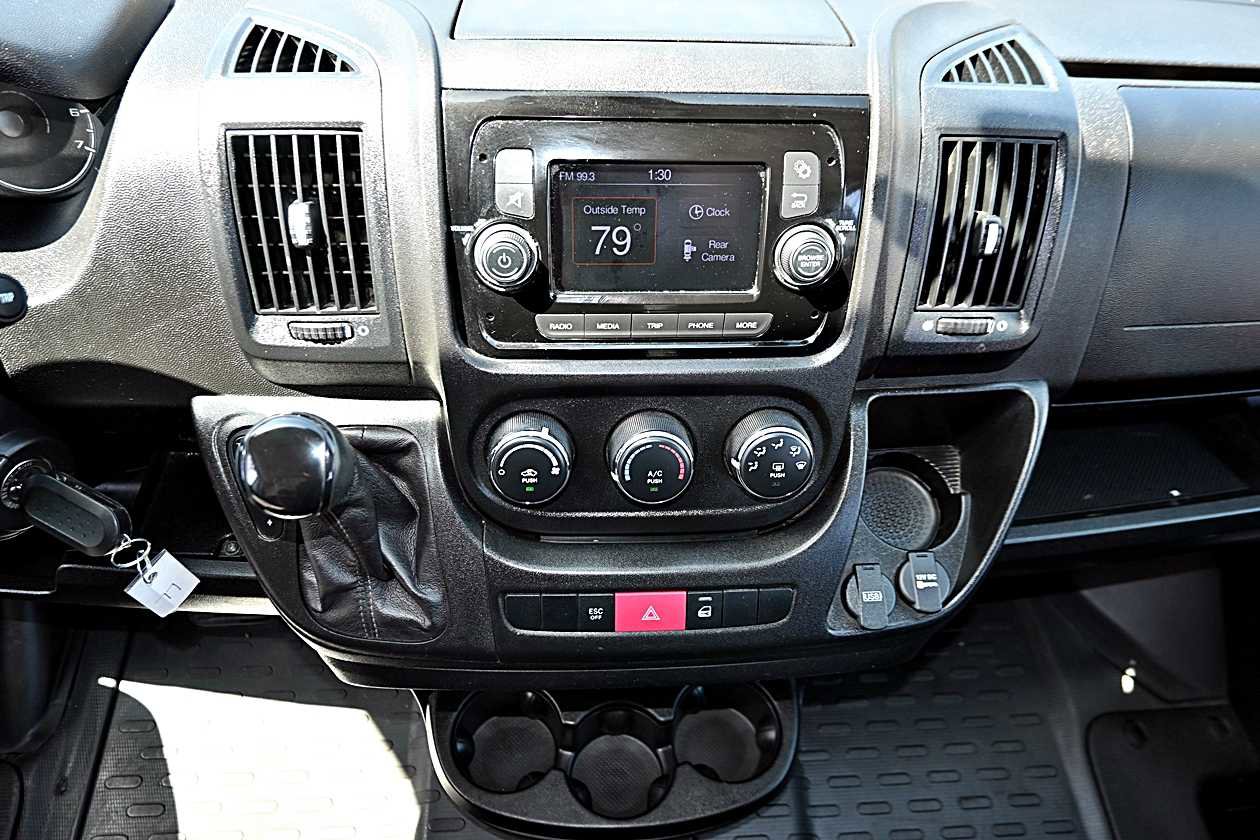 Used 2021 RAM ProMaster 2500 FWD image 8