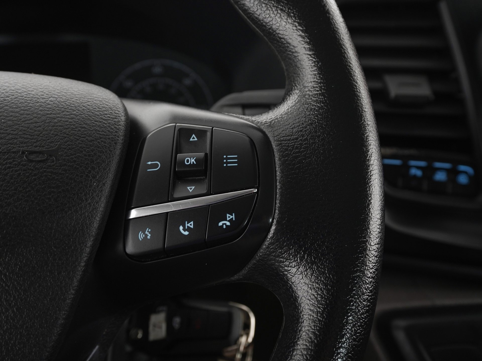 Used 2021 Ford Transit 350 XLT image 19