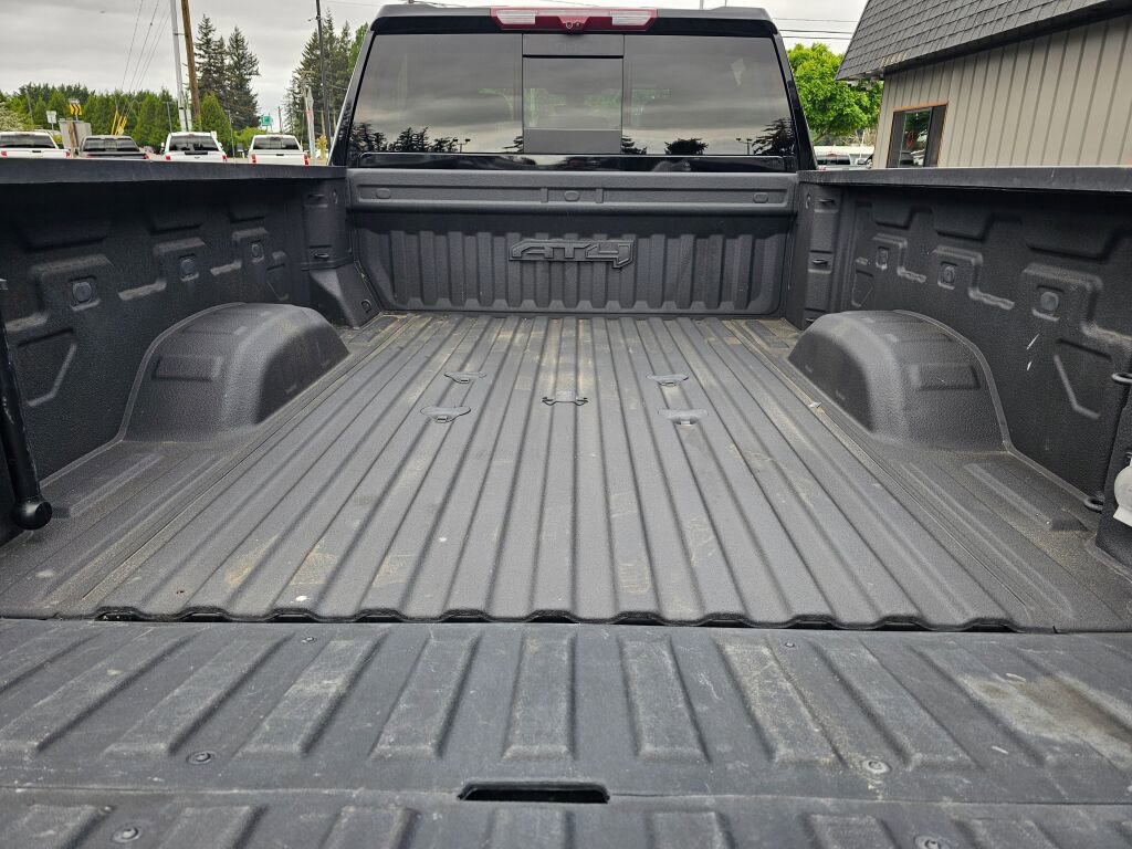 Used 2023 GMC Sierra 3500 AT4 w/ AT4 Preferred Package AWD/4WD image 16