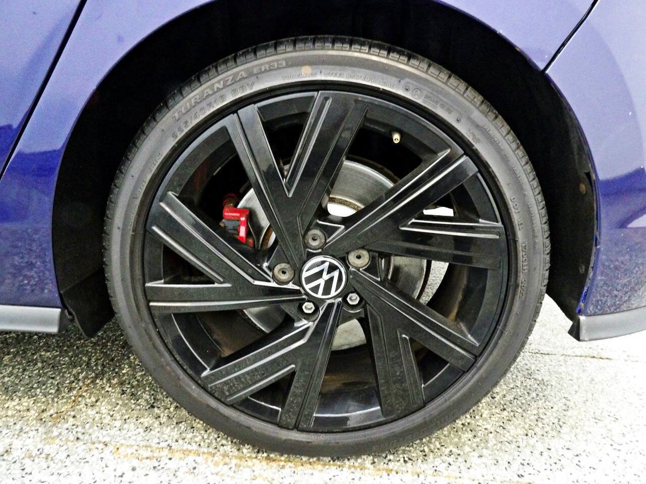 Used 2022 Volkswagen GTI SE FWD image 20