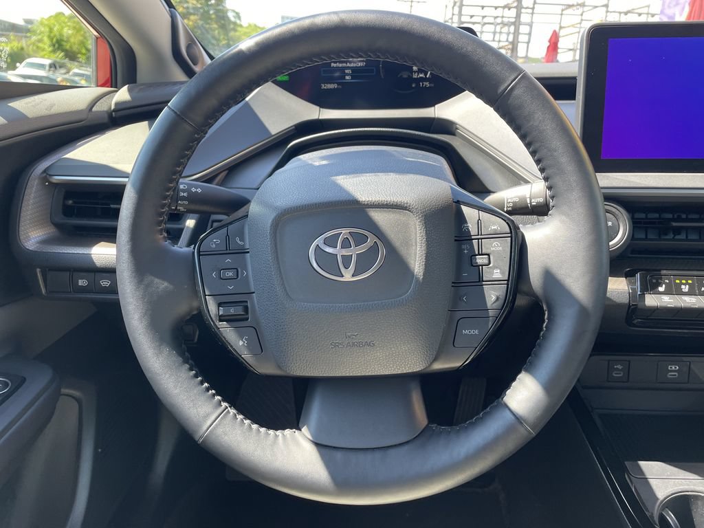 Used 2023 Toyota Prius Limited AWD/4WD image 16