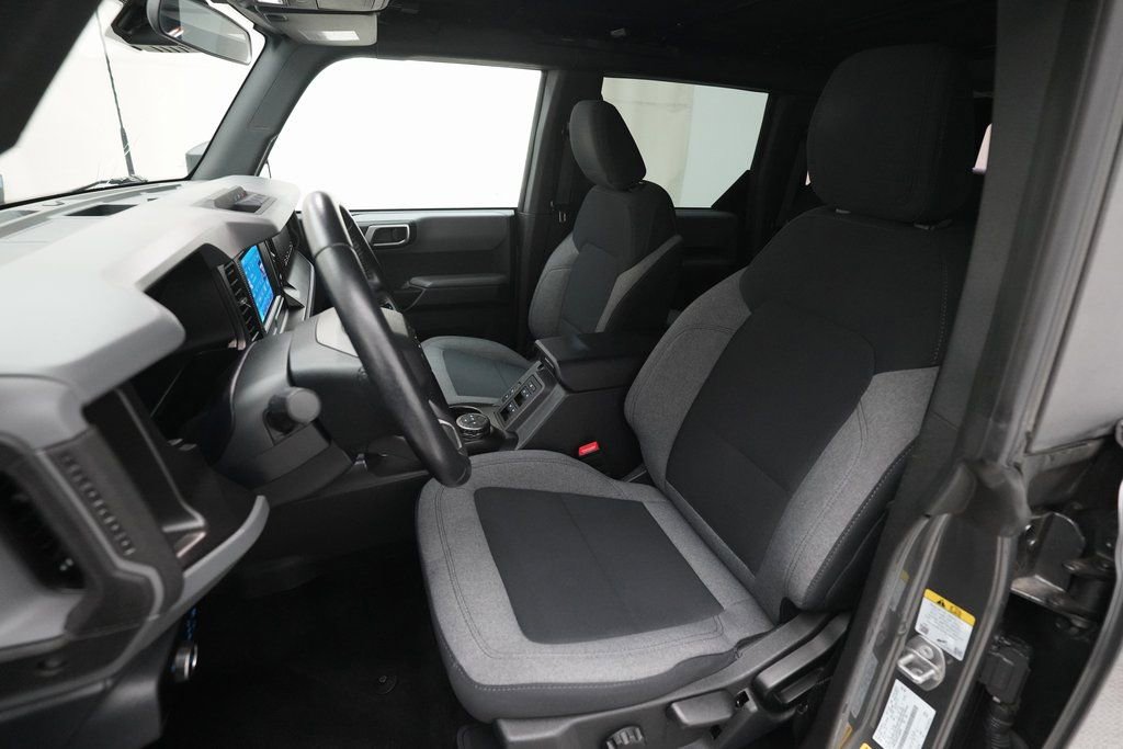 Used 2023 Ford Bronco Big Bend image 7