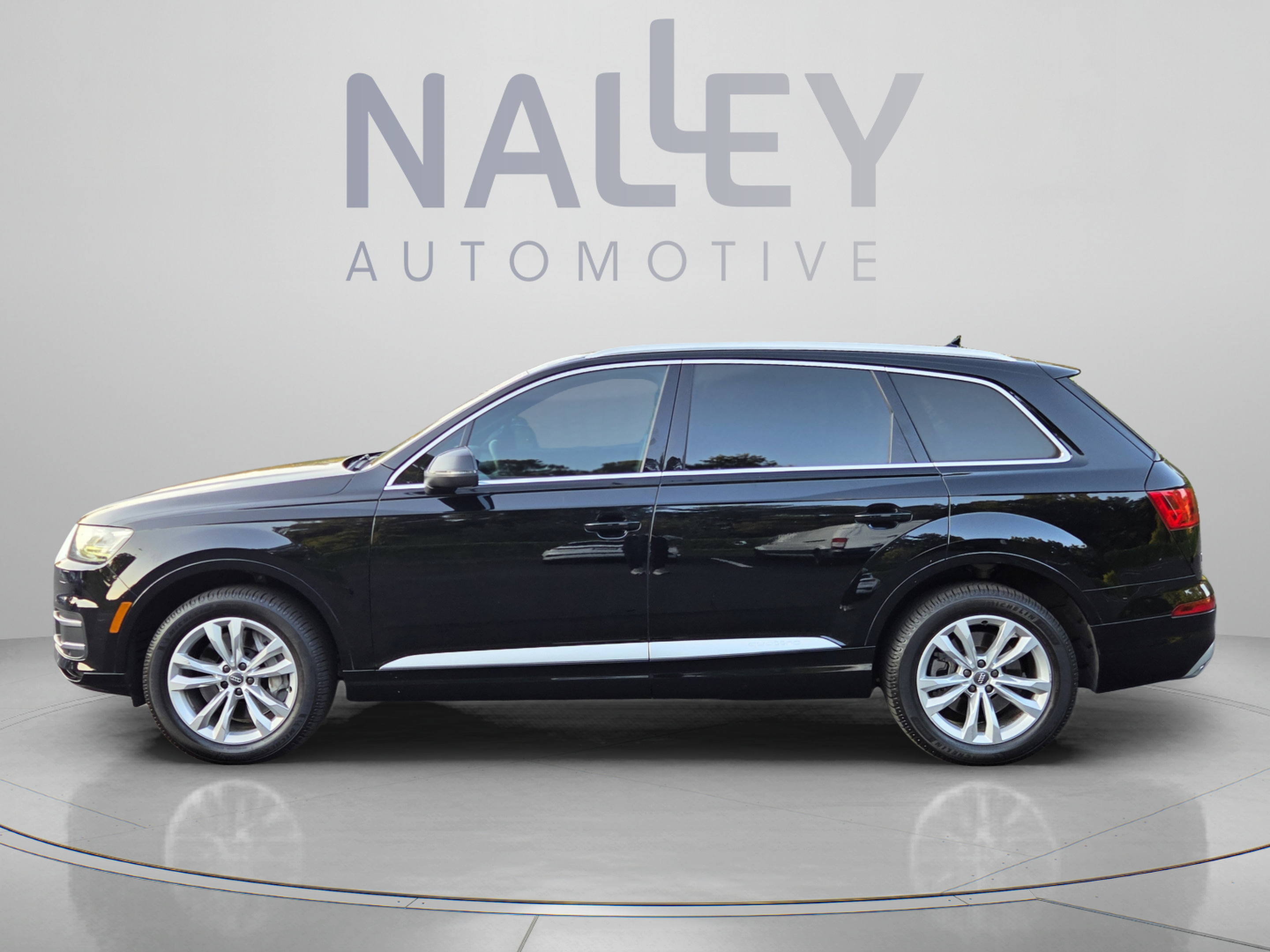 Used 2019 Audi Q7 3.0T Premium Plus AWD/4WD image 2
