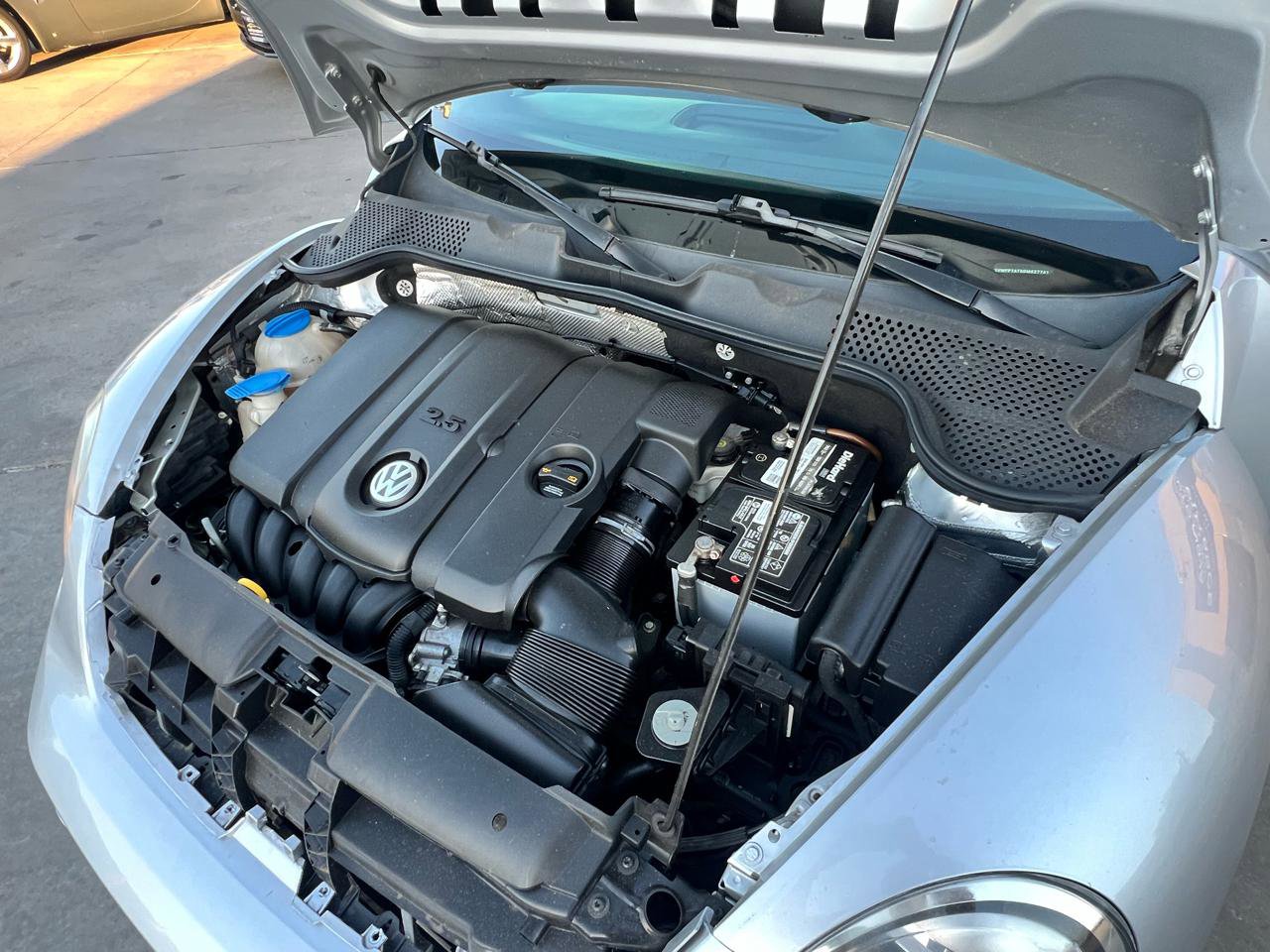 Used 2013 Volkswagen Beetle 2.5 FWD image 21
