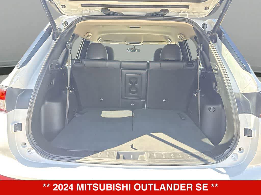 Used 2024 Mitsubishi Outlander SE FWD image 25