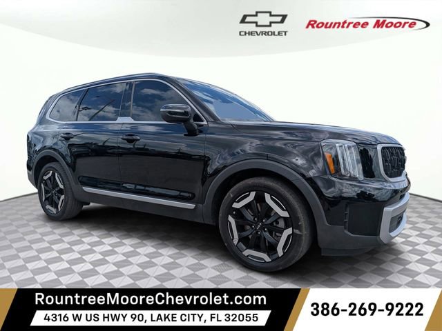 Used 2023 Kia Telluride EX image 1