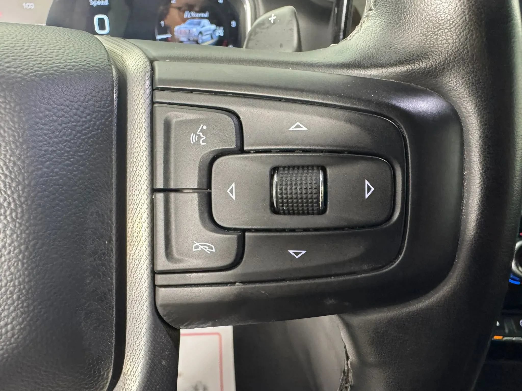 Used 2024 GMC Sierra 1500 Denali w/ Denali Reserve Package AWD/4WD image 16
