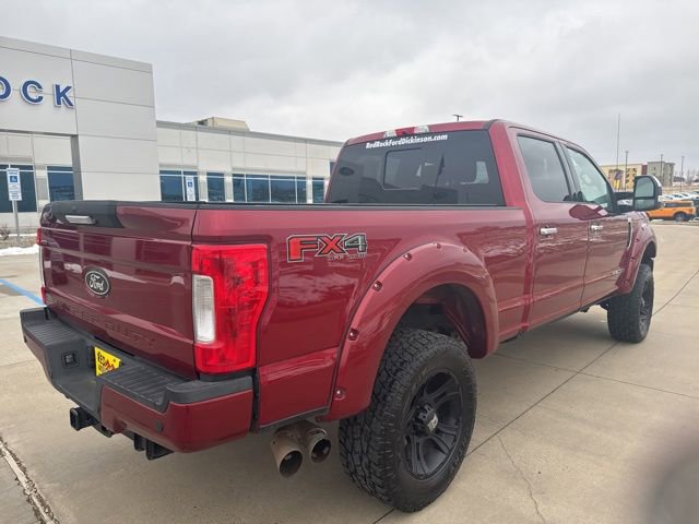 Used 2017 Ford F250 Lariat w/ Chrome Package image 3