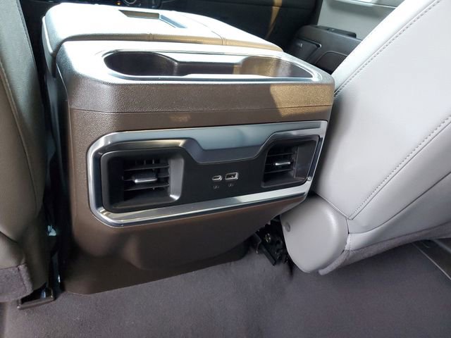 Used 2022 GMC Sierra 1500 SLT w/ SLT Convenience Package image 17