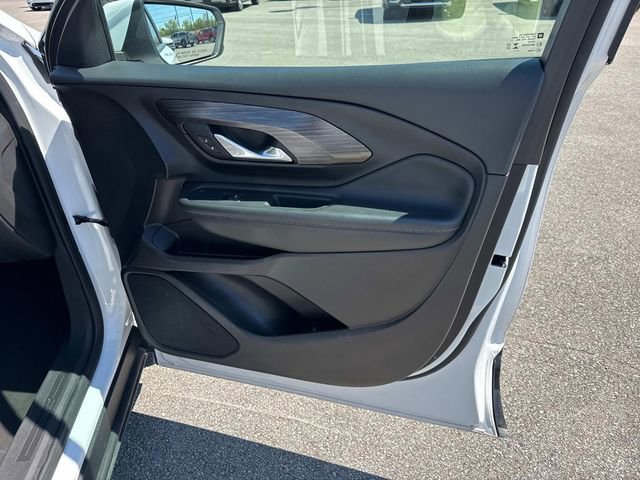 Used 2024 GMC Terrain SLE AWD/4WD image 22