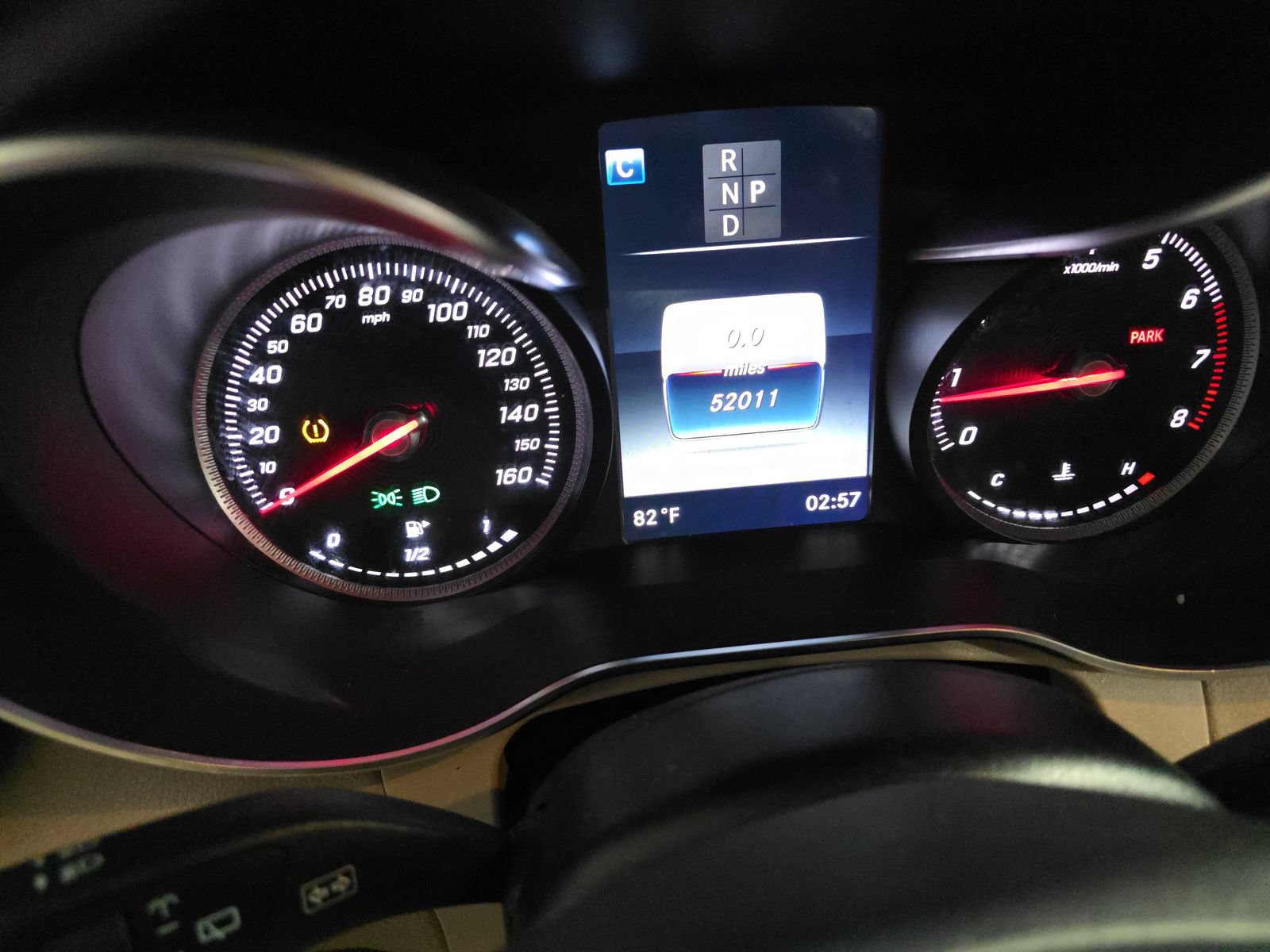 Used 2019 Mercedes-Benz GLC 300 4MATIC w/ Premium Package image 10