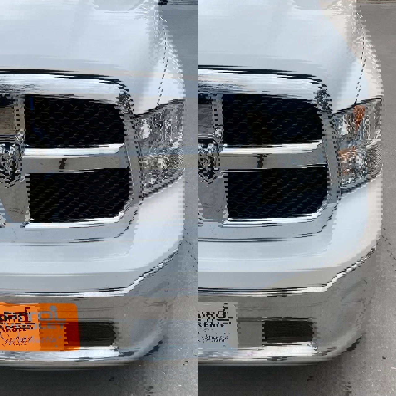 Used 2024 RAM 1500 Classic SLT image 8