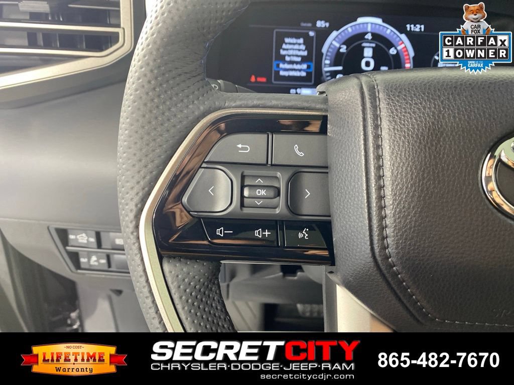 Used 2026 Toyota Tundra Platinum AWD/4WD image 14
