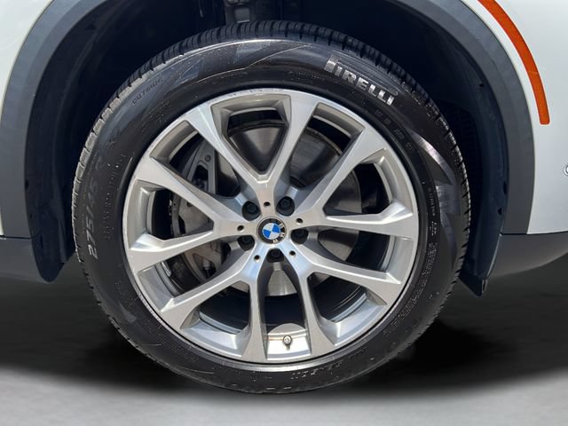 Used 2021 BMW X5 xDrive45e w/ Premium Package AWD/4WD image 27