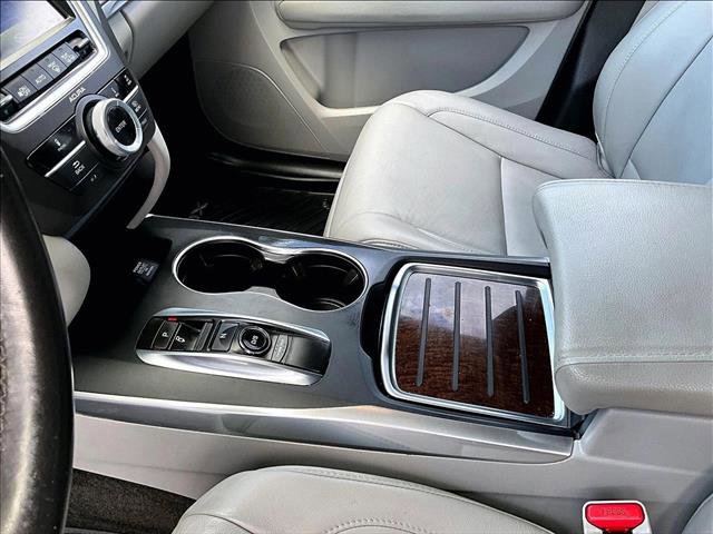 Used 2017 Acura MDX FWD image 15