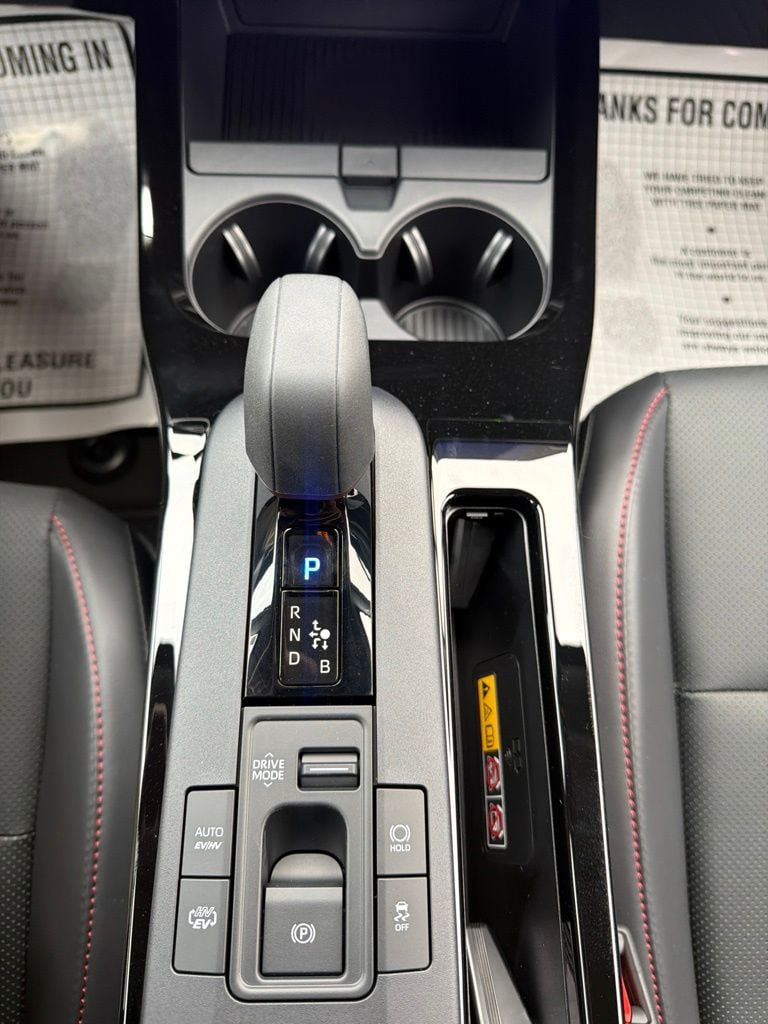 New 2026 Toyota Prius Plug-In Hybrid FWD image 34