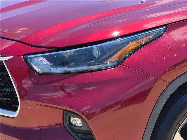 Used 2021 Toyota Highlander XLE FWD image 7