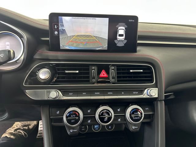 Used 2023 Genesis G70 2.0T w/ Sport Prestige Package image 22