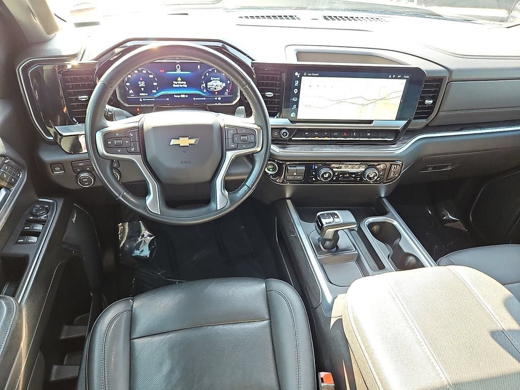 Used 2023 Chevrolet Silverado 1500 LTZ AWD/4WD image 11