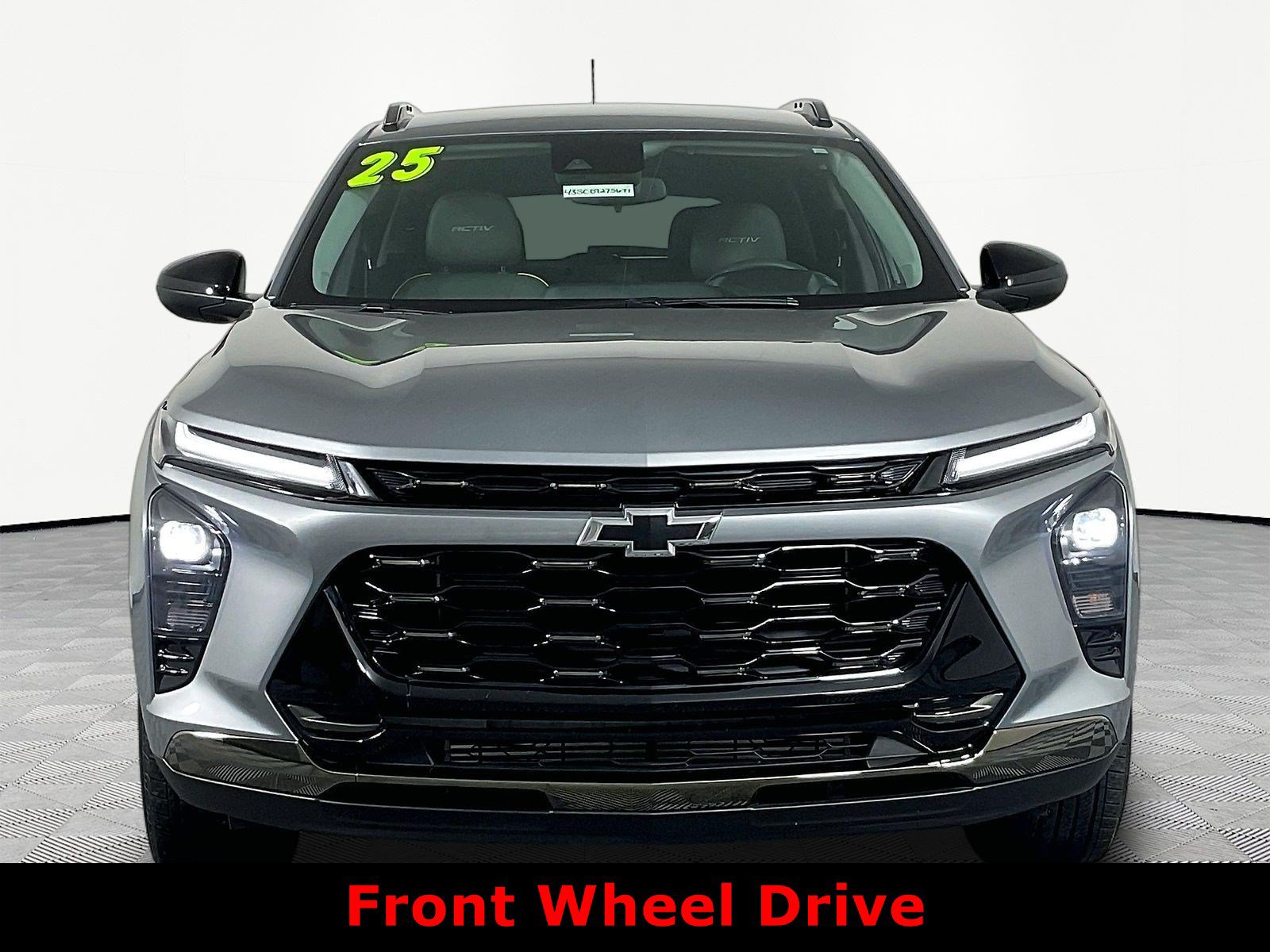 Used 2025 Chevrolet Trax ACTIV w/ Driver Confidence Package FWD image 2