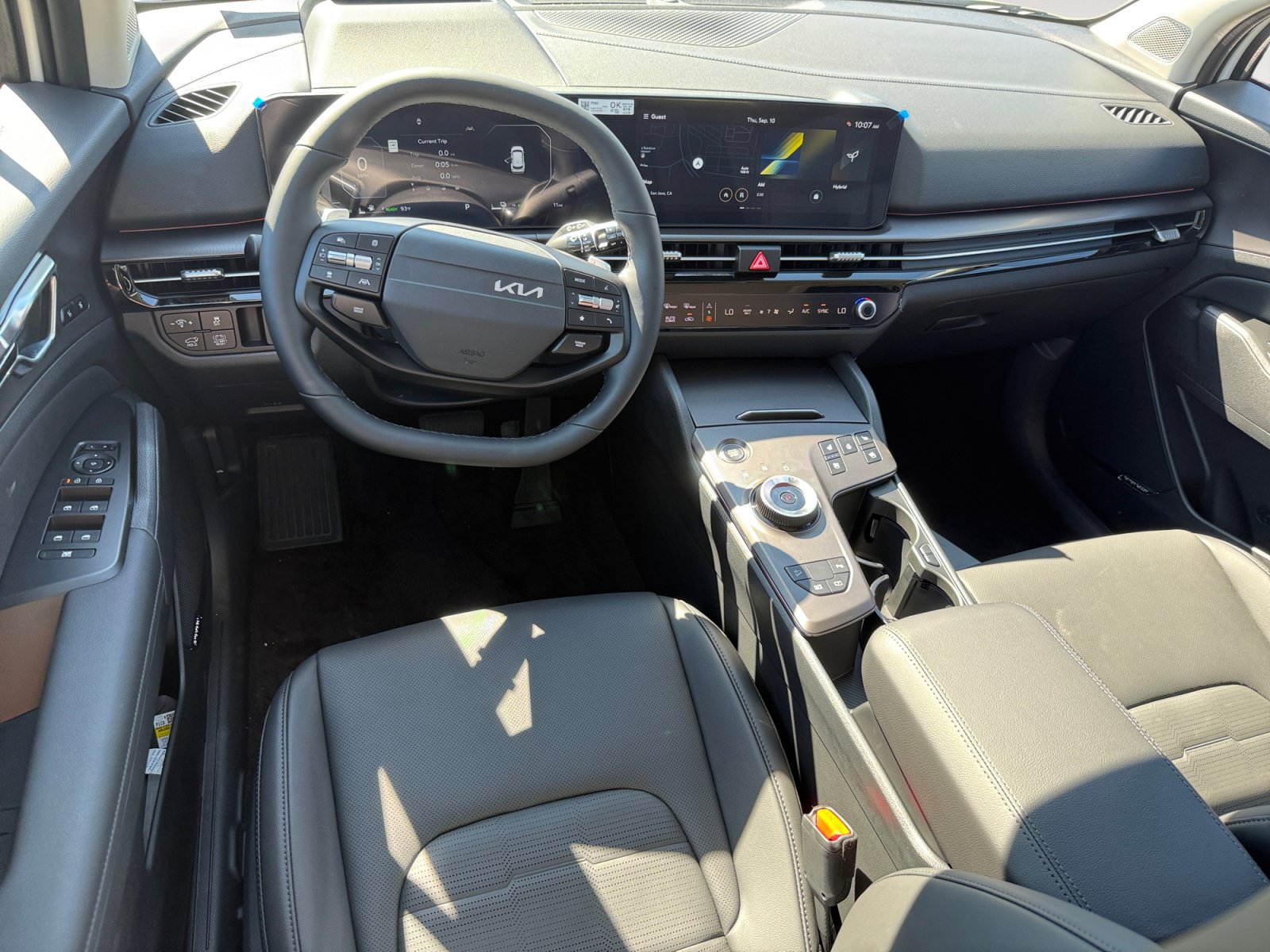 New 2027 Kia Sportage SX Prestige AWD/4WD image 15