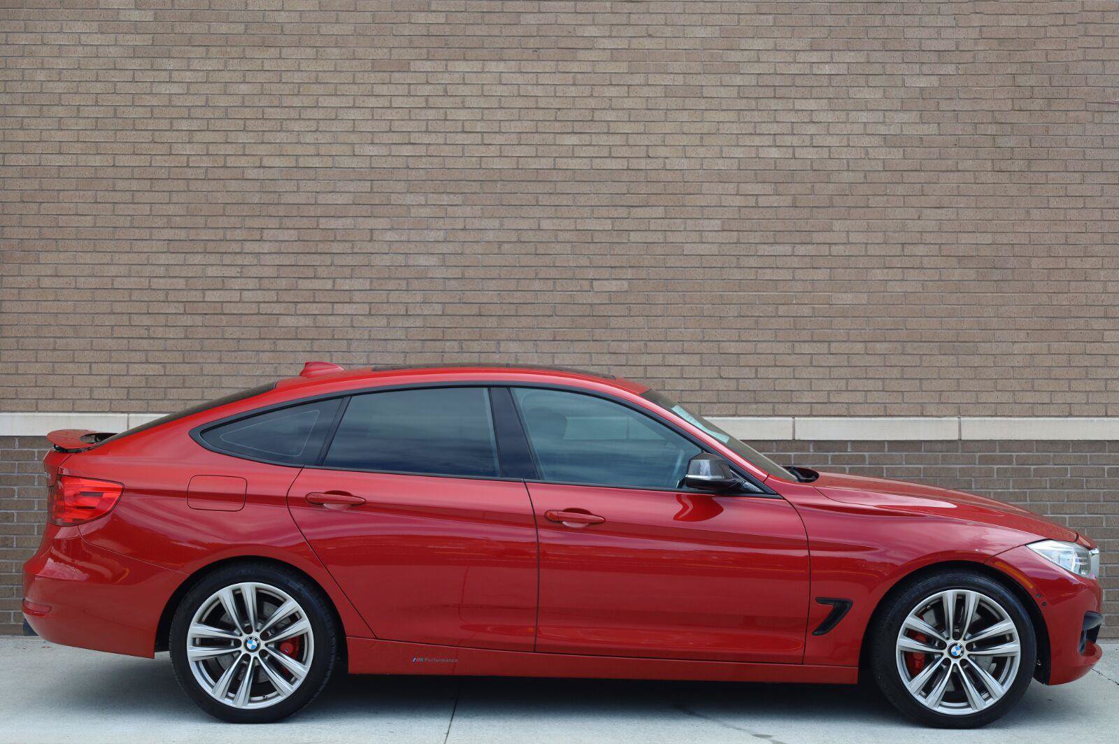 Used 2015 BMW 335i Gran Turismo xDrive AWD/4WD image 3