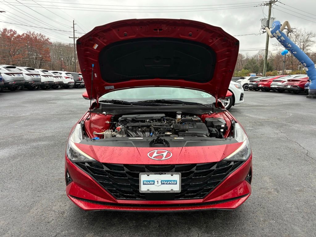 Used 2023 Hyundai Elantra SEL w/ Convenience Package image 9