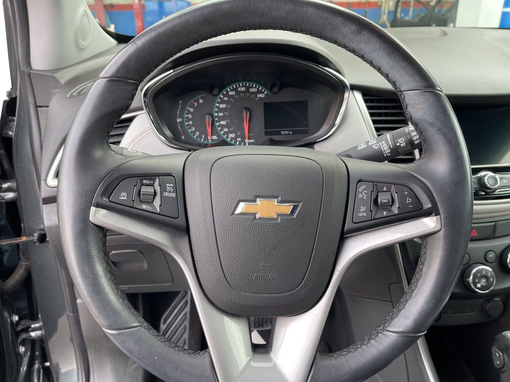 Used 2019 Chevrolet Trax LT w/ Driver Confidence Package image 13