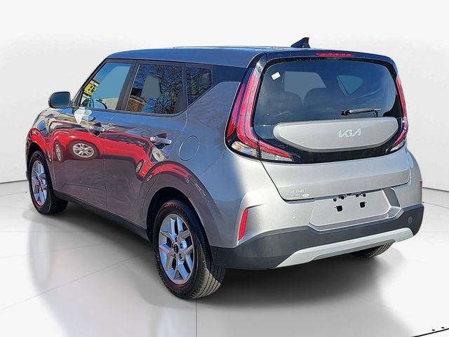 Used 2023 Kia Soul LX w/ Option Group 015 image 5