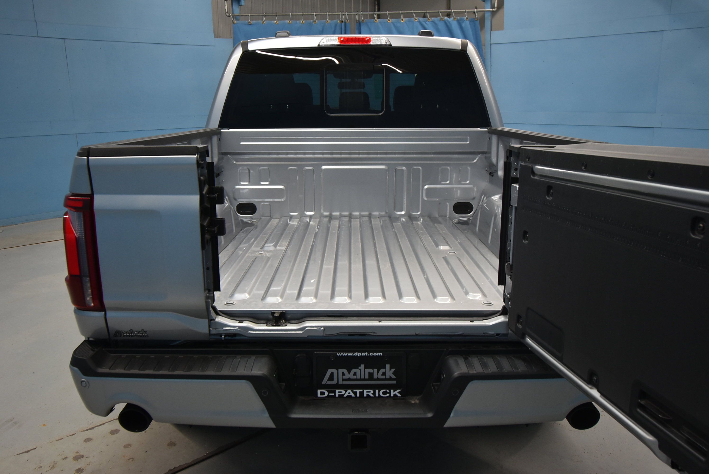 New 2025 Ford F150 Lariat w/ Equipment Group 502A High image 35