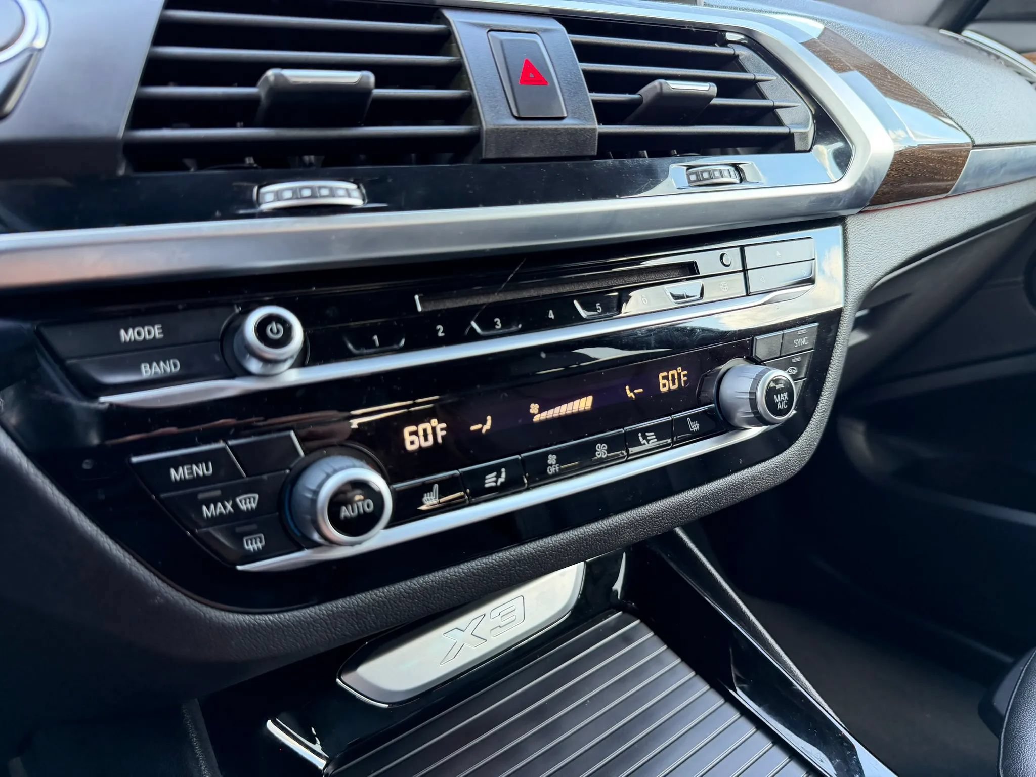 Used 2018 BMW X3 xDrive30i AWD/4WD image 15