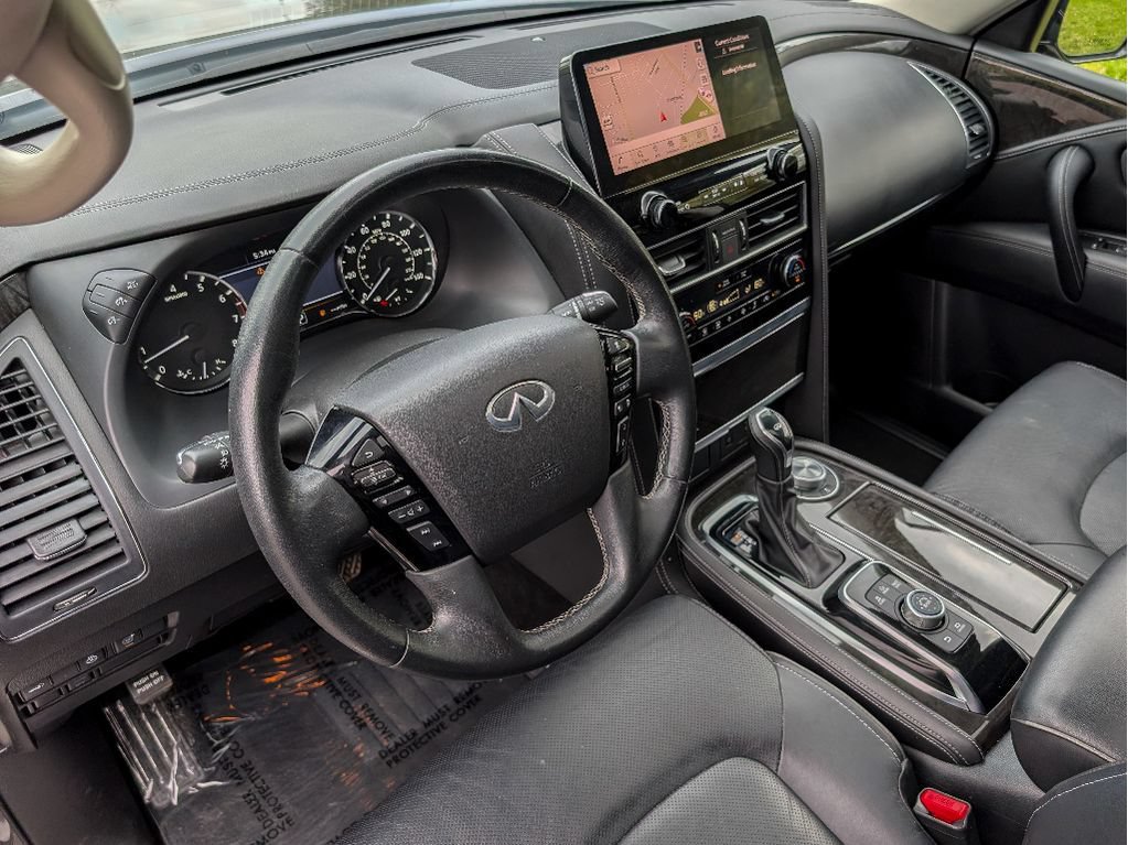 Certified 2024 INFINITI QX80 Luxe AWD/4WD image 6
