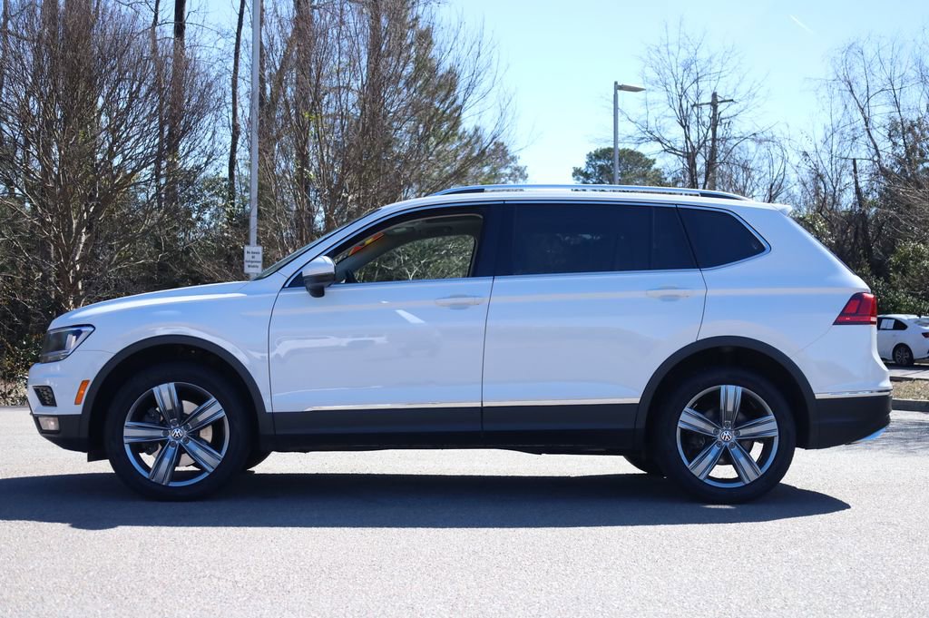 Used 2020 Volkswagen Tiguan SEL image 2